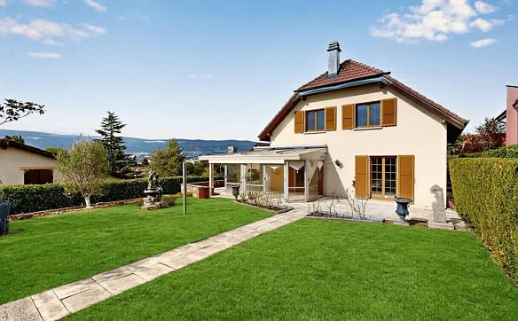 Immobilie in Yverdon-les-bains - Maison individuelle de 4.5 pièces, garage double et grande parcelle - Bild 0