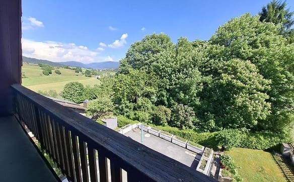Immobilie in Reconvilier - SPACIEUSE, CALME, ENTOURÉE DE VERDURE - Bild 3