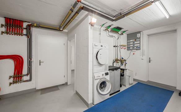 Immobilie in Zuzgen - Ruhig gelegen, weit oben: Einfamilienhaus mit Panoramablick - Bild 14