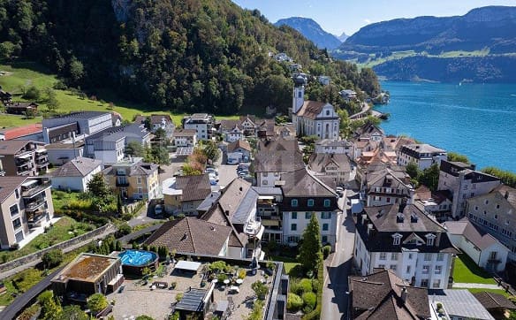Immobilie in Gersau - Attraktive, neu umgebaute 2.5-Zimmer-Wohnung an ruhiger Lage nahe D... - Bild 11