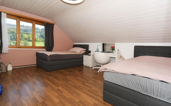 Immobilie in Wahlen B. Laufen - Freistehendes 5-Zimmer-Einfamilienhaus – viel Platz und freie Sicht  - Bild 9