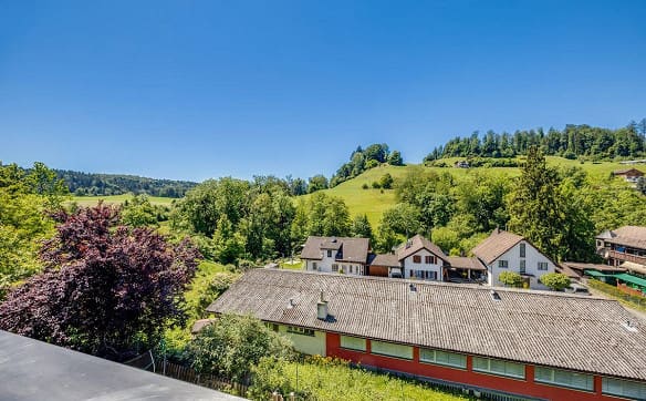 Immobilie in Wald Zh - Geräumiges 4.5-Zimmer-Duplex mit Aussicht in Eschenbach - Bild 11