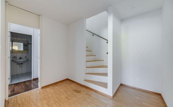 Immobilie in Wald Zh - Geräumiges 4.5-Zimmer-Duplex mit Aussicht in Eschenbach - Bild 6
