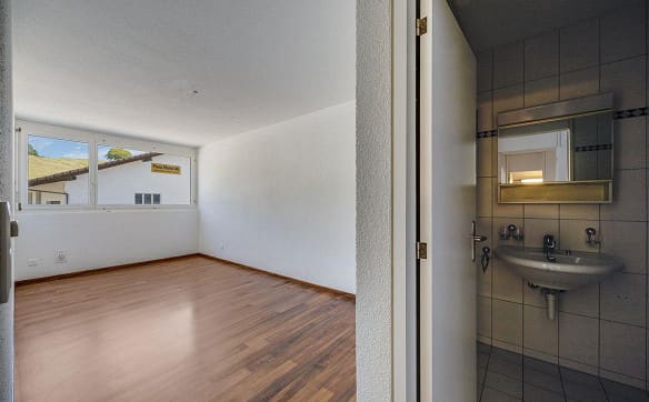 Immobilie in Wald Zh - Geräumiges 4.5-Zimmer-Duplex mit Aussicht in Eschenbach - Bild 9