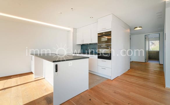 Immobilie in Kaltbach - Moderne 3 ½ Zi. EGTW, mit Teil verglastem Balkon - herrlicher Ferns... - Bild 4