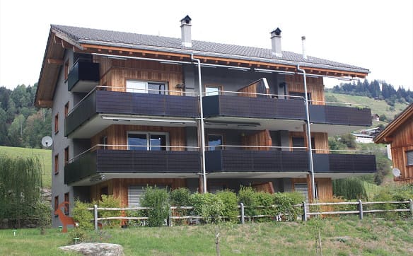 Immobilie in Waltensburg/vuorz - 3 1/2 Zimmerwohnung in Waltensburg/Vuorz - Bild 0