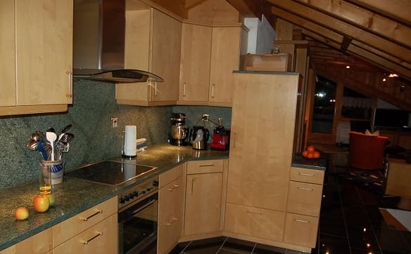 Immobilie in Cunter - 31/2 Zimmer-Maisonettewohnung mit freier Bergsicht - Bild 3