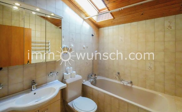 Immobilie in Susten - Die Gelegenheit - Charmante 2 ½ Zimmer (3 ½ Zi.) Dach-Eigentumswohn... - Bild 12