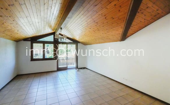 Immobilie in Susten - Die Gelegenheit - Charmante 2 ½ Zimmer (3 ½ Zi.) Dach-Eigentumswohn... - Bild 3