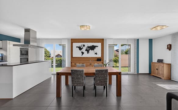 Immobilie in Beinwil - Sehr grosszügiges, schönes Doppeleinfamilienhaus an Top-Lage - Bild 1