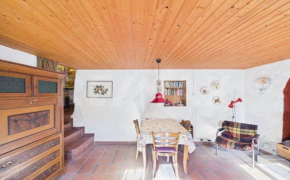 Immobilie in Mezzovico - Casa di nucleo 5 locali con giardino a Mezzovico - Bild 2