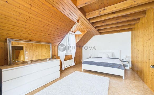 Immobilie in Neuwilen - Eckhaus mit grosszügigem Garten und viel Potenzial - Bild 4