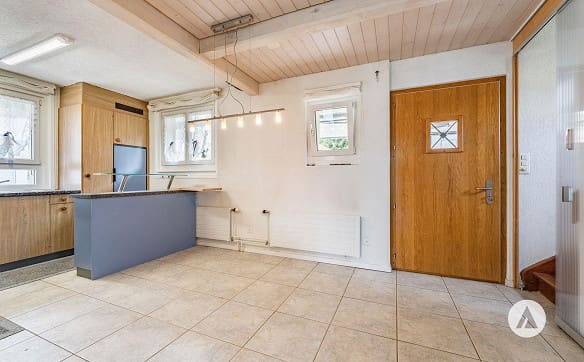 Immobilie in Einigen - Einfamilienhaus mit zahlreichen (Aus)baumöglichkeiten - Bild 7