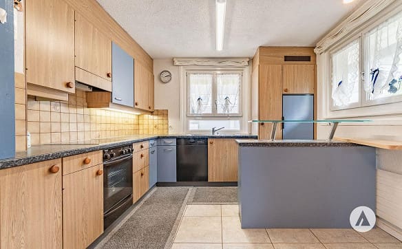 Immobilie in Einigen - Einfamilienhaus mit zahlreichen (Aus)baumöglichkeiten - Bild 8