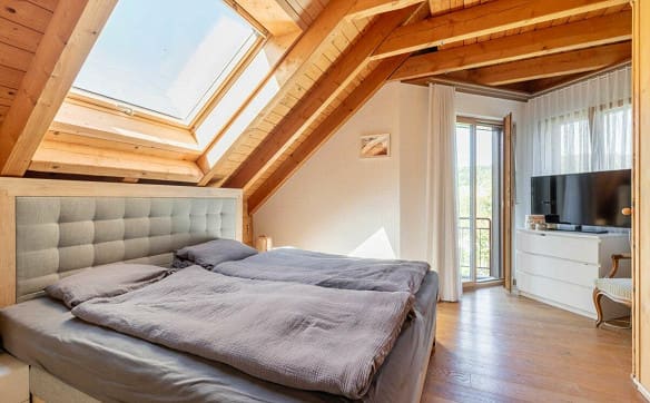 Immobilie in Gansingen - Freistehendes 6.5-Zimmer-Einfamilienhaus am Siedlungsrand mit viel ... - Bild 10