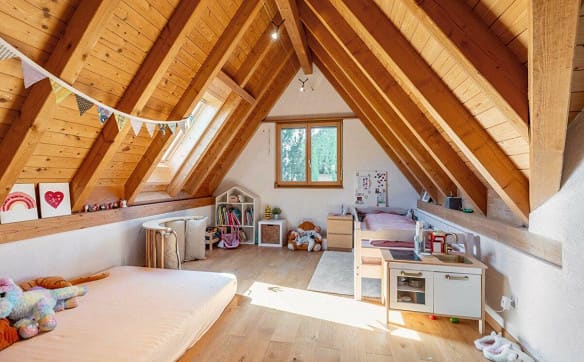 Immobilie in Gansingen - Freistehendes 6.5-Zimmer-Einfamilienhaus am Siedlungsrand mit viel ... - Bild 12