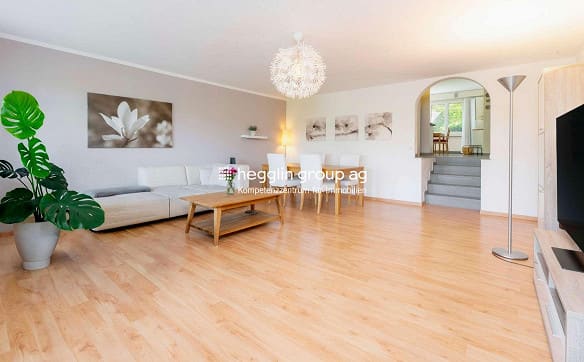 Immobilie in Menzingen - Wohnen & entspannen – Zuhause mit eigener Wellnessoase - Bild 0