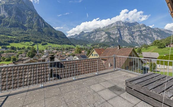 Immobilie in Ennenda - 5.5-Zi-DEFH an sonnenverwöhnter Wohnlage - Bild 9