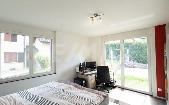Immobilie in Scherzingen - Südwohnung mit Garten & Seesicht - Bild 11