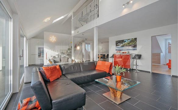 Immobilie in Rudolfstetten - Exklusive 4.5-Zimmer-Maisonette mit Galerie, Bilderbuch-Aussicht un... - Bild 3