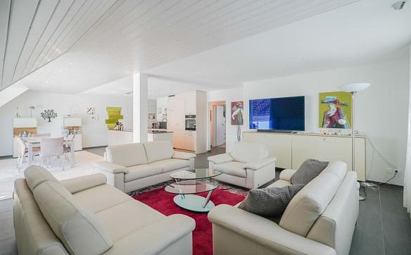Immobilie in Kaisten - Grosszügig wohnen auf zwei Etagen - 5.5 Zimmer-Maisonettewohnung - Bild 3