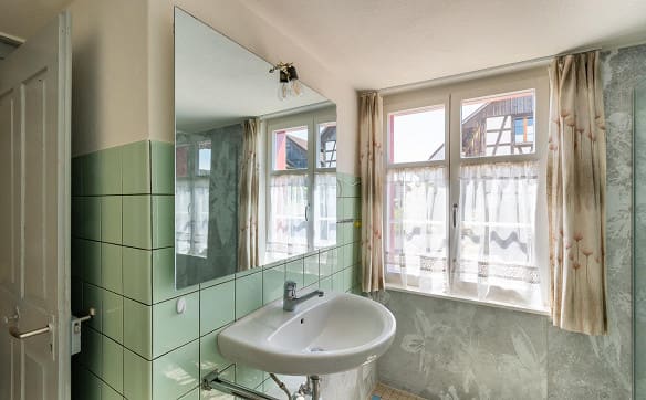 Immobilie in Kümmertshausen - Beeindruckende Liegenschaft mit Potenzial & viel Umschwung - Bild 15