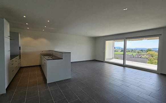 Immobilie in Uhwiesen - Moderne Eigentumswohnung an ruhiger Lage - Bild 3