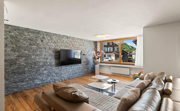 Immobilie in Spiez - Modern umgebaute 4.5-Zimmer-Wohnung mit 135 m² Wohnfläche - Bild 2