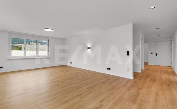 Immobilie in Malans Gr - Renovierte 4½-Zimmerwohnung mit zwei Balkonen in Malans - Bild 4