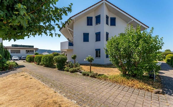 Immobilie in Dagmersellen - Es Huus em Huus: grossi 6.5-Zemmer-Maisonette-Wohnig - Bild 10