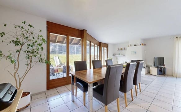 Immobilie in Avry-sur-matran - À rafraîchir: Grande villa familiale avec jardin, situation idéale - Bild 2