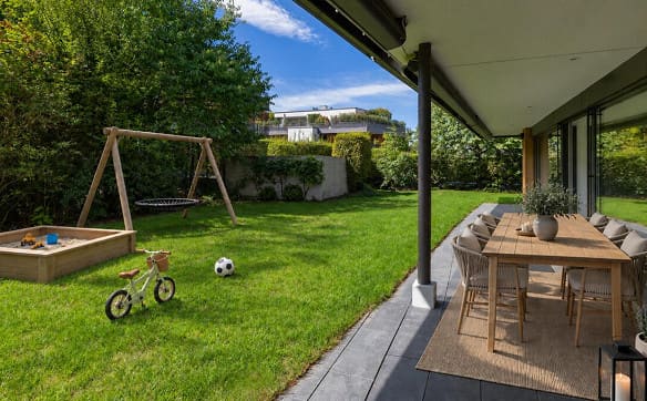 Immobilie in Erlenbach Zh - Erlenbach: Erdgeschosswohnung mit grossem Garten - Bild 2