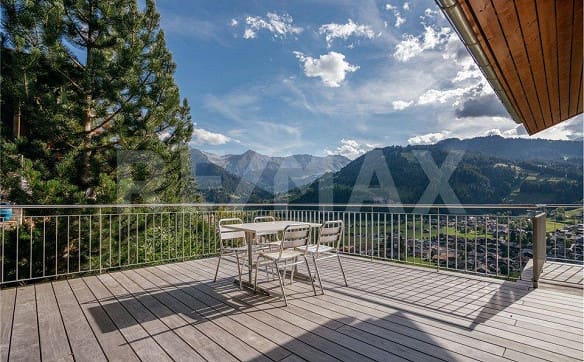 Immobilie in Lenk Im Simmental - Alpencharme aus Rundholz - Wohnen mit Weitblick an der Lenk - Bild 11