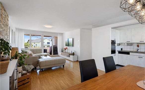 Immobilie in Römerswil Lu - 4.5-Zimmer-Wohnung mit gedecktem Balkon - Bild 0