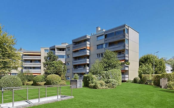 Immobilie in Aarburg - 4.5-Zimmerwohnung mit viel Potenzial an ruhiger Lage - Bild 0