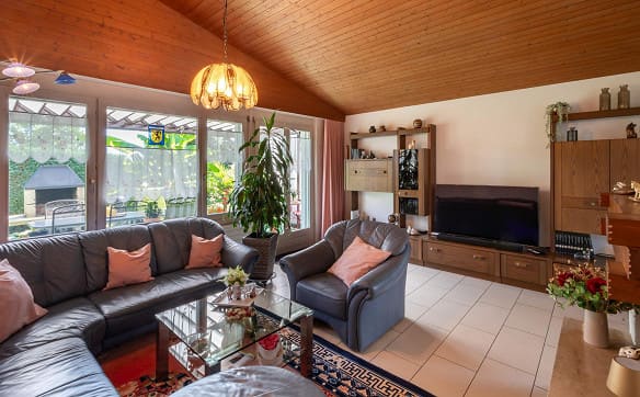 Immobilie in Zihlschlacht - Familienliegenschaft mit wunderschönem Garten - Bild 8