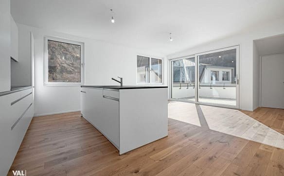 Immobilie in Turtmann - Grosszügig wohnen, besonders leben - Dachmaisonette mit Charakter - Bild 0