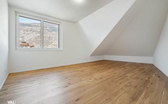 Immobilie in Turtmann - Grosszügig wohnen, besonders leben - Dachmaisonette mit Charakter - Bild 4