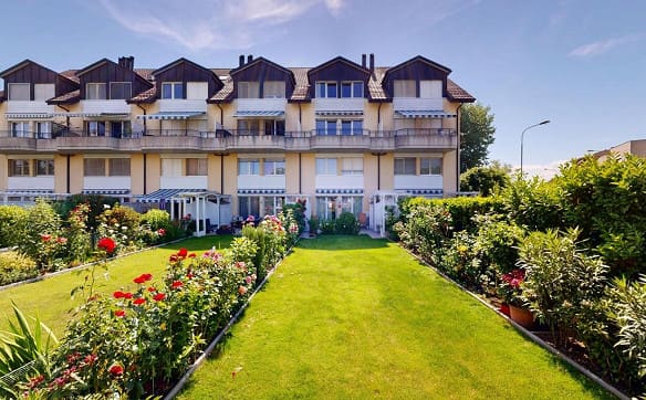 Immobilie in Renens Vd - 5 pièces 163 m² esprit maison, lumineux et sur 4 niveaux - Bild 0