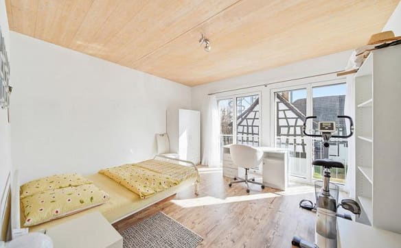 Immobilie in Wäldi - HAUSGEFÜHL PUR - 3.5 ZIMMER WOHNUNG MIT GROSSEM GARTEN - Bild 3