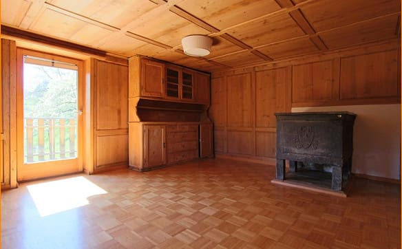 Immobilie in Waltensburg/vuorz - Renovierte 5-Zimmer-Wohnung an sonnenverwöhnter Lage. - Bild 7