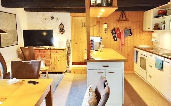 Immobilie in Vergeletto - 3 1/2-Zimmer-Rustico mit vielen Nebenräumen, sehr ruhige, sonnige A... - Bild 1