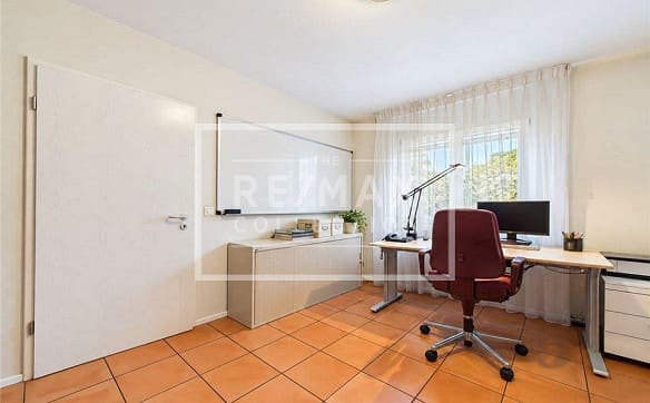 Immobilie in Camignolo - Splendida casa di carattere con ampio giardino in zona residenziale - Bild 9