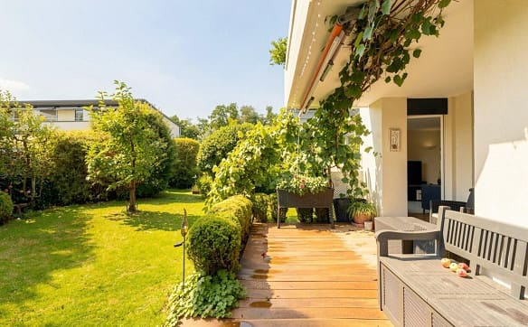 Immobilie in Küsnacht Zh - Gartenwohnung mit enormem Potenzial an der Zürcher Goldküste - Bild 8