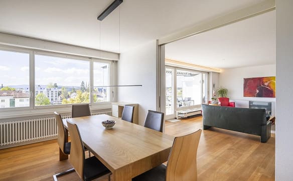 Immobilie in Pfäffikon Zh - 4.5-Zimmer-Eigentumswohnung in Pfäffikon ZH  grosszügiges Wohnen mi... - Bild 1