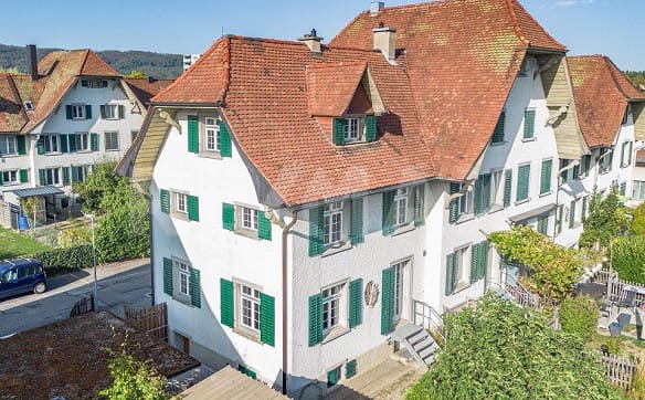 Immobilie in Niederlenz - Historisches 4 Zimmer-Reiheneckhaus - Bild 0
