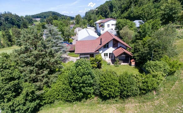 Immobilie in Tafers - Ein Zuhause für Mensch und Tier - 7.5 Zimmer, Einliegerwohnung und ... - Bild 0