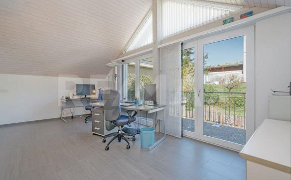 Immobilie in Oberlunkhofen - Alles klar - 6.5-Zimmer-EFH mit Aussicht - Bild 9
