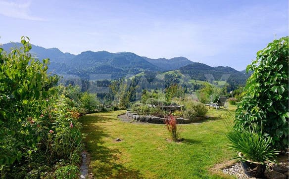 Immobilie in Schwarzenberg Lu - Wohnen mit Weitblick – ein Zuhause an besonderer Aussichtslage - Bild 2