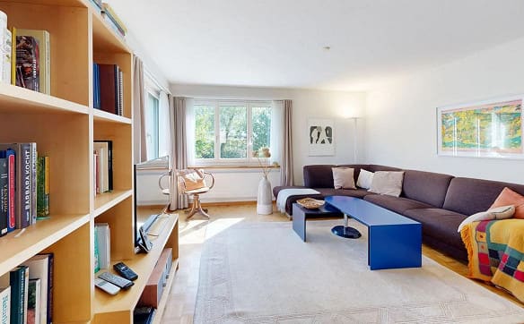 Immobilie in Laufen - Freistehendes 6-Zimmer-Einfamilienhaus mit weitläufigem Garten - Bild 1